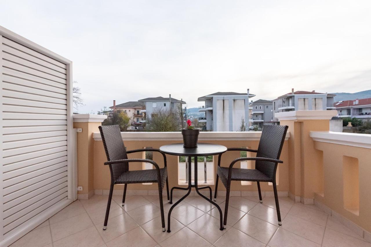 Alfa House Apartment Ioannina Bagian luar foto